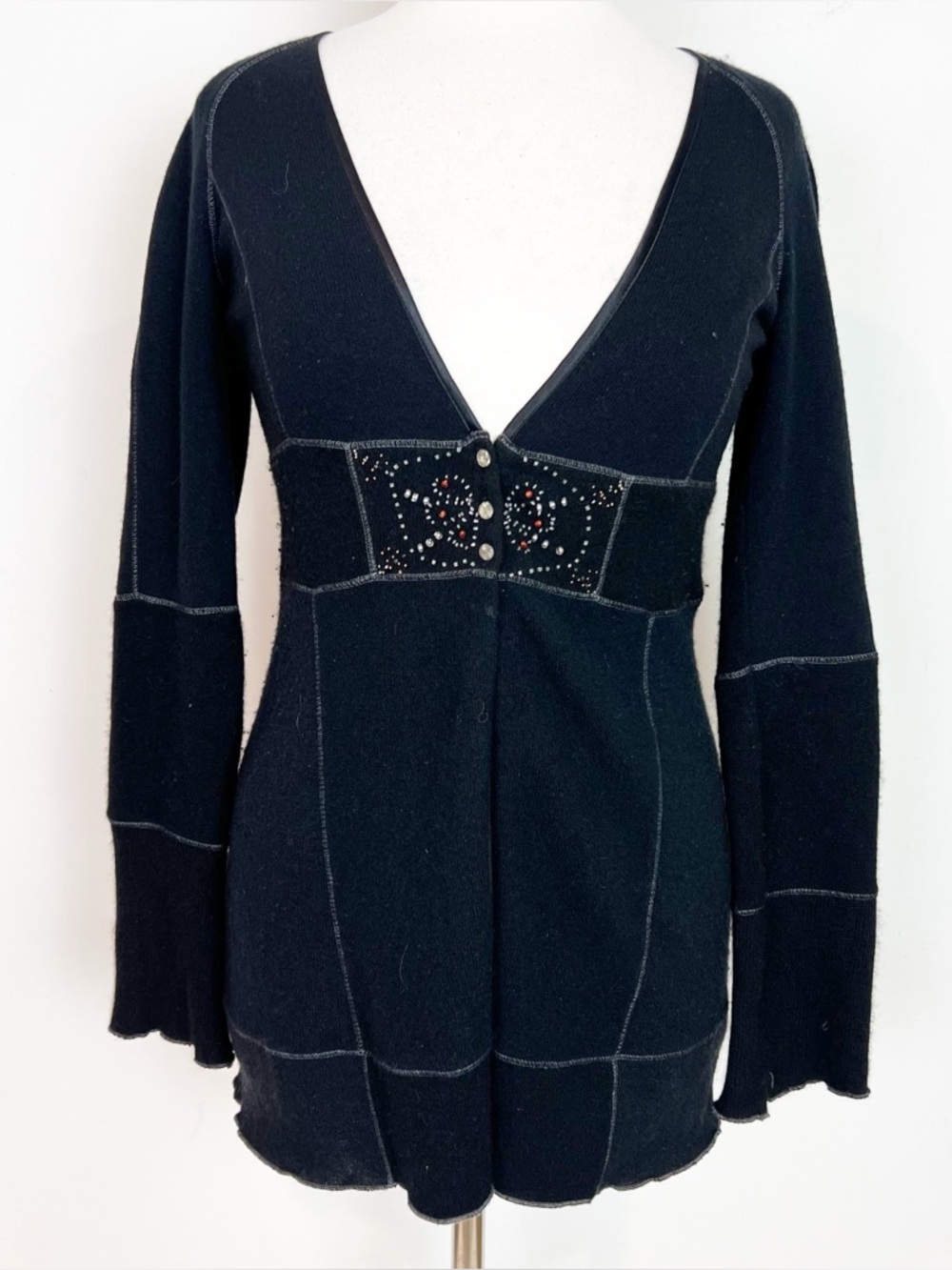 BURNING TORCH BLACK CASHMERE DEEP V-NECK BEADED CARDIGAN SWEATER WOMENS SMALL